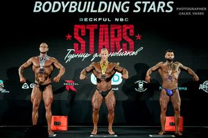 BODYBUILDING  STARS